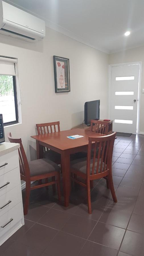 Lilacs Waterfront Villas & Cottages 올버니 외부 사진