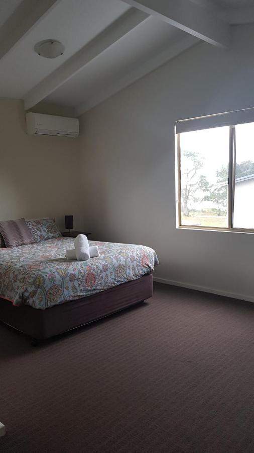 Lilacs Waterfront Villas & Cottages 올버니 외부 사진